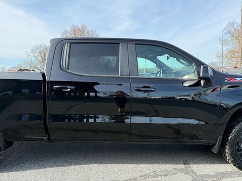 Used 2021 Chevrolet Silverado 1500 RST image 40
