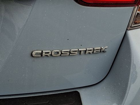 Used 2021 Subaru Crosstrek 2.0i Premium w/ Moonroof Package image 31