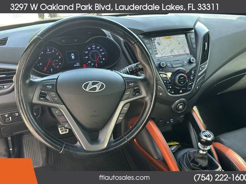 Used 2016 Hyundai Veloster Turbo w/ Option Group 04 FWD image 40