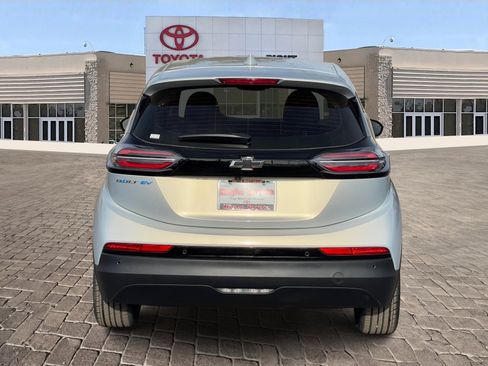 Used 2023 Chevrolet Bolt LT w/ Infotainment Package image 6