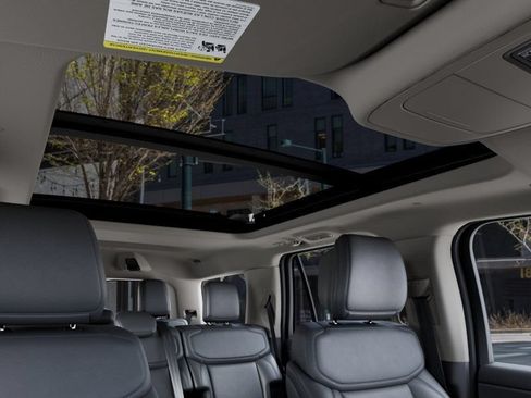 New 2027 Ford Expedition Active AWD/4WD image 22