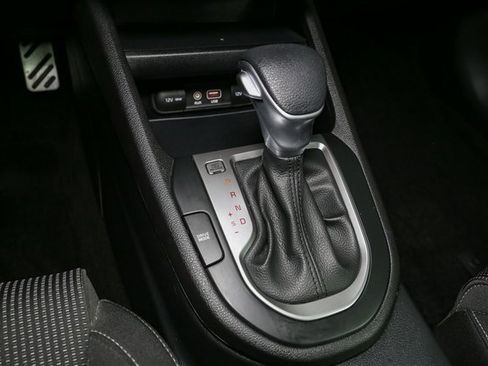 Used 2020 Kia Forte LXS image 22