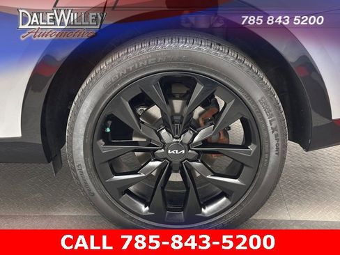 Used 2023 Kia Sorento SX image 27