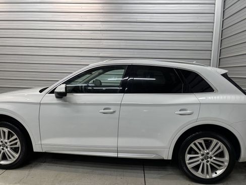 Used 2019 Audi Q5 2.0T Premium Plus w/ Premium Plus Package image 7