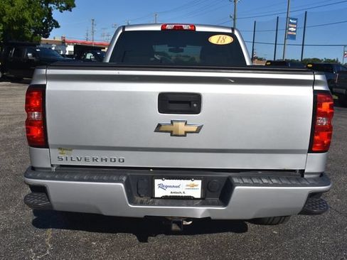 Used 2018 Chevrolet Silverado 1500 Custom w/ Custom Value Package AWD/4WD image 4