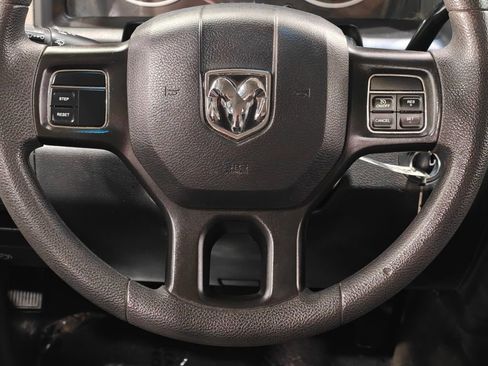 Used 2012 RAM 1500 Express w/ ST Popular Equipment Group AWD/4WD image 5