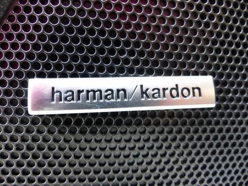 Used 2020 Subaru Crosstrek 2.0i Limited w/ Moonroof Package w/Navigation image 22