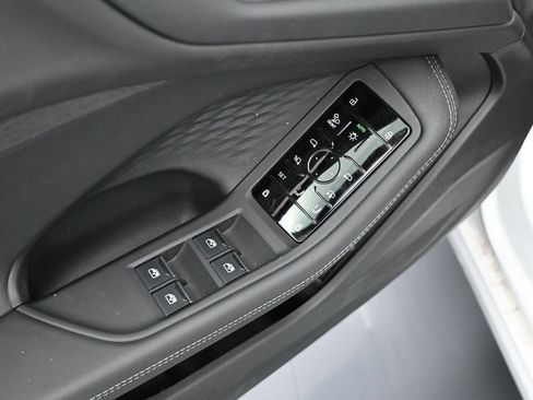 Used 2025 Audi A5 2.0T Premium Plus AWD/4WD image 6