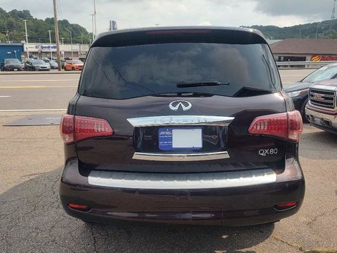 Used 2015 INFINITI QX80 4WD w/ Deluxe Technology Package image 3