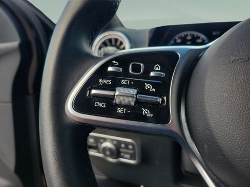 Certified 2023 Mercedes-Benz GLA 250 image 29