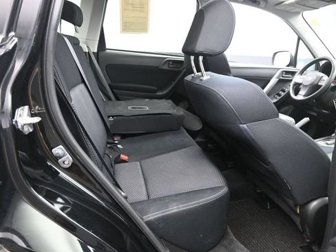 Used 2015 Subaru Forester 2.5i Premium w/ All-Weather Package AWD/4WD image 25