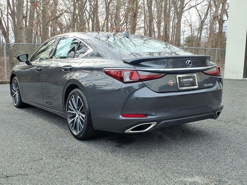 Certified 2025 Lexus ES 350 w/ Premium Package image 22