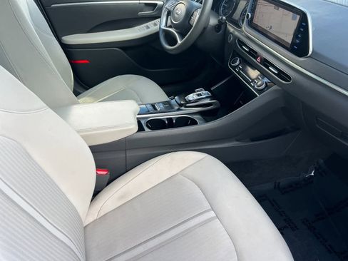 Used 2023 Hyundai Sonata SEL image 15