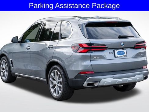 Used 2024 BMW X5 xDrive40i w/ Premium Package AWD/4WD image 6