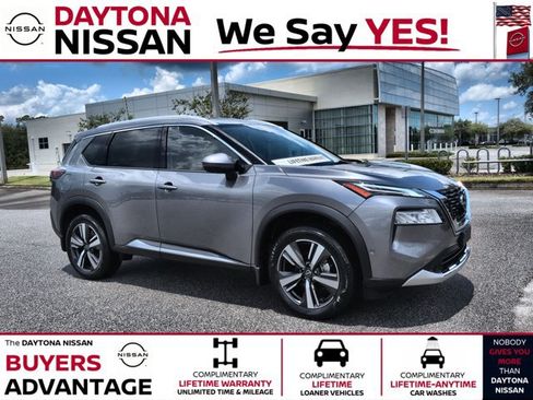 Used 2023 Nissan Rogue Platinum w/ Platinum Premium Package AWD/4WD image 1