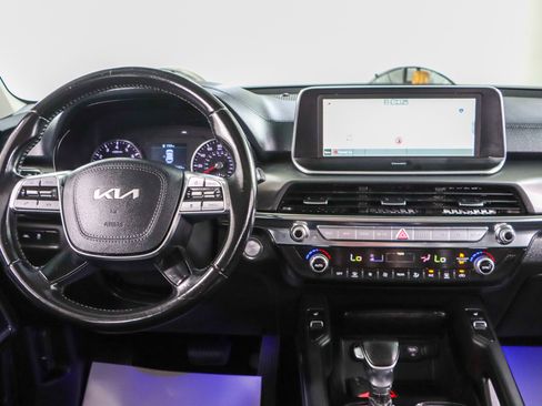 Used 2022 Kia Telluride S FWD image 17