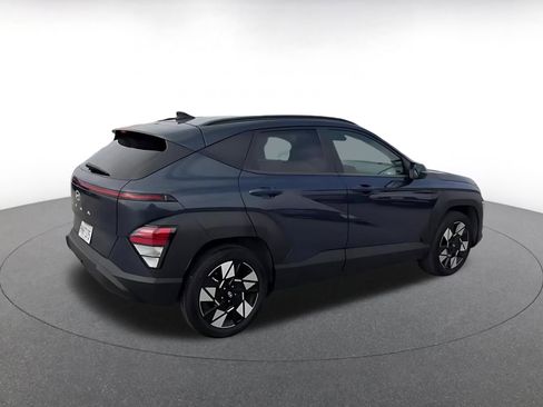 Used 2025 Hyundai Kona SEL image 12