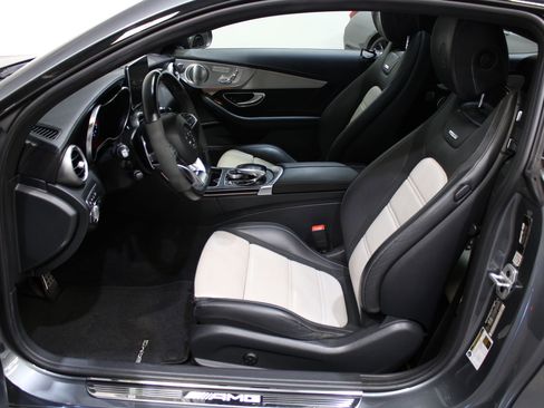 Used 2017 Mercedes-Benz C 63 AMG S image 21