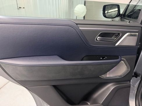 New 2026 INFINITI QX80 4WD image 32