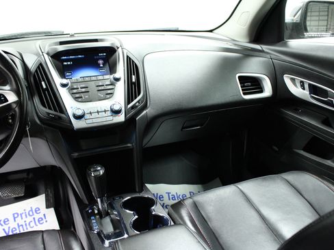 Used 2017 Chevrolet Equinox Premier w/ True North Edition image 19