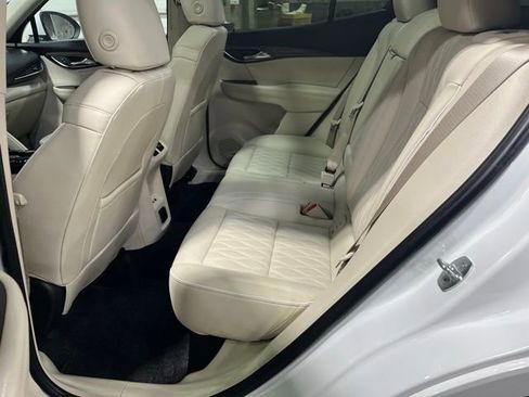 Used 2022 Buick Envision Avenir w/ Technology Package II AWD/4WD image 26