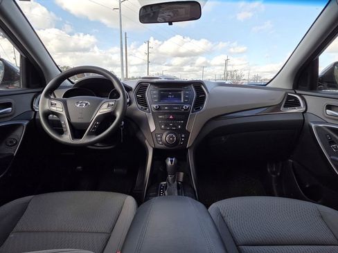 Used 2018 Hyundai Santa Fe Sport image 16