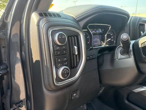 Used 2020 GMC Sierra 3500 Denali w/ Denali Ultimate Package AWD/4WD image 15