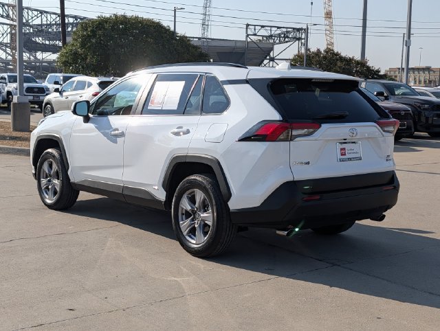 Certified 2025 Toyota RAV4 XLE AWD/4WD image 8