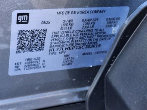 New 2025 Chevrolet Trax LT image 37