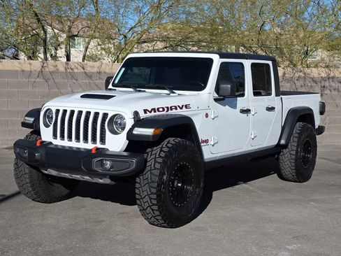 Certified 2021 Jeep Gladiator Mojave image 5