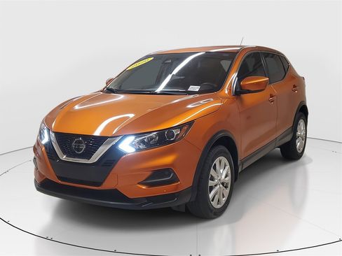Used 2020 Nissan Rogue Sport S w/ Appearance Package image 3