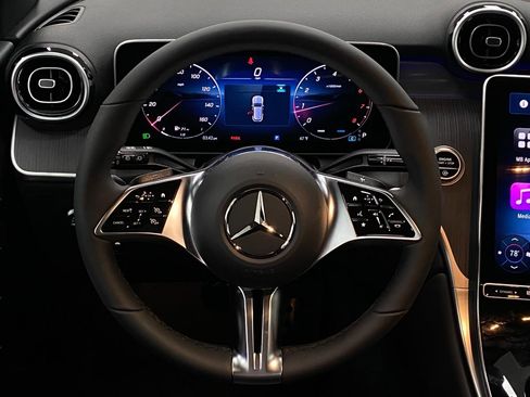 New 2026 Mercedes-Benz GLC 300 4MATIC image 14