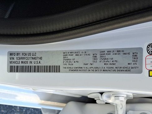 New 2026 RAM 1500 Express AWD/4WD image 19