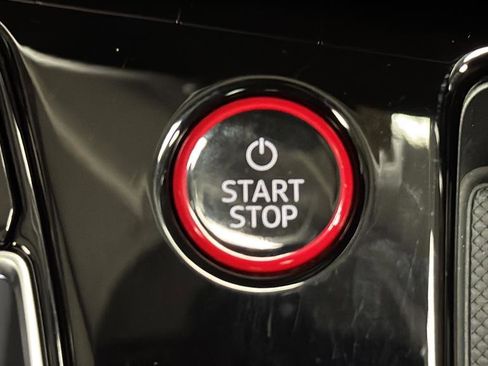 Used 2023 Audi e-tron GT Premium Plus w/ Performance Package image 18