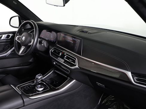 Used 2023 BMW X5 M50i w/ Executive Package image 35