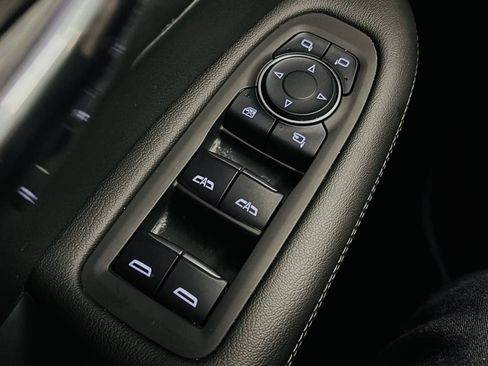 Used 2024 Cadillac XT6 Premium Luxury w/ Technology Package FWD image 36