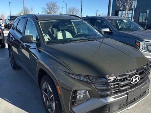 Used 2025 Hyundai Tucson SEL image 3