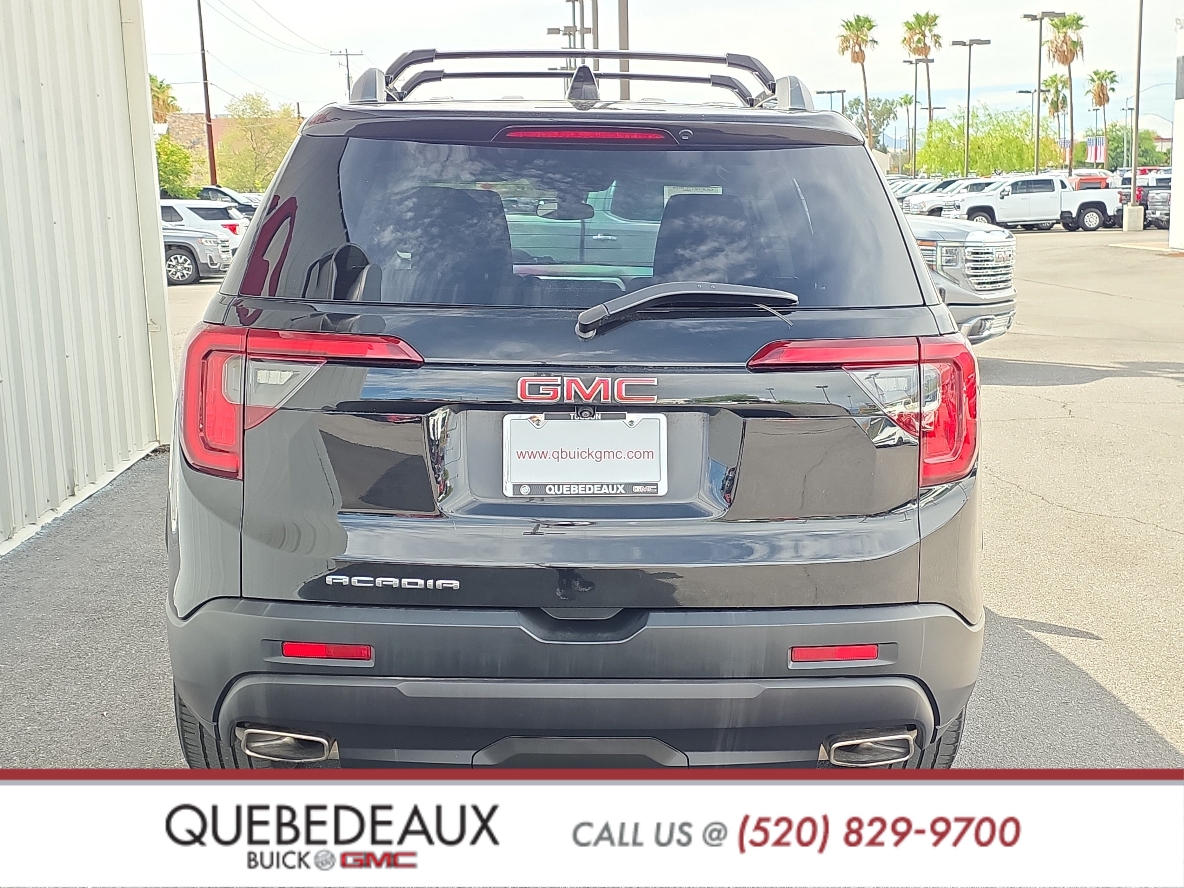 Used 2023 GMC Acadia SLE w/ Elevation Edition FWD image 6