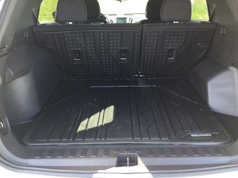 Used 2024 Chevrolet Equinox LT w/ LPO, Floor Liner Package image 9