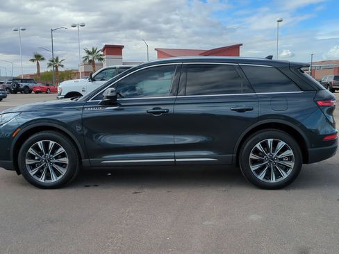 Used 2021 Lincoln Corsair Reserve w/ Equipment Group 201A image 6