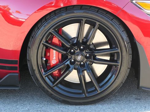 Used 2020 Ford Mustang Shelby GT500 w/ Technology Package image 27