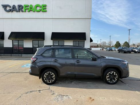 Used 2025 Subaru Forester image 17