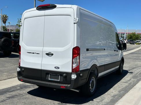 New 2026 Ford Transit 250 148 Medium Roof w/ Load Area Protection Package RWD image 7