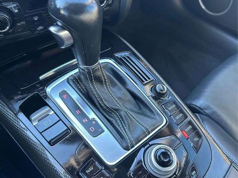 Used 2010 Audi S4 Premium Plus image 22