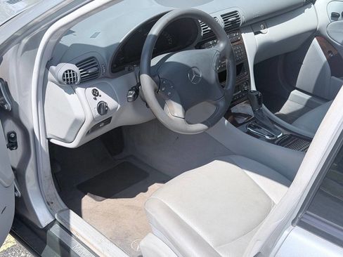 Used 2003 Mercedes-Benz C 320 Wagon image 9