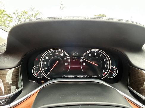 Used 2016 BMW 740i RWD image 18