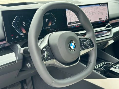 New 2026 BMW 530i xDrive w/ Premium Package AWD/4WD image 18