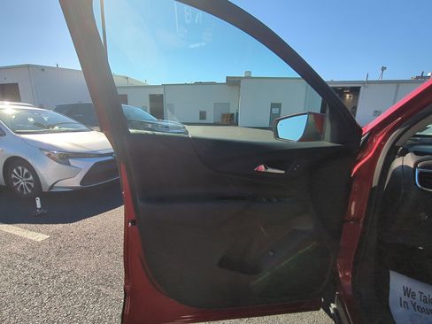 Certified 2023 Chevrolet Equinox LT image 22