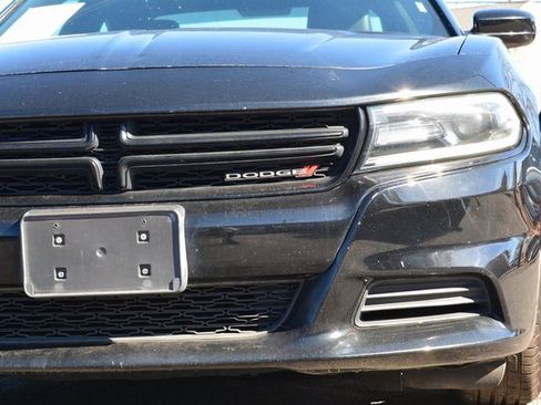 Used 2021 Dodge Charger SXT w/ Leather Interior Group image 10