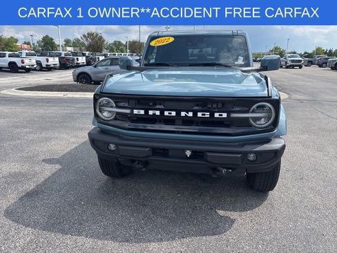 Used 2022 Ford Bronco Outer Banks image 4
